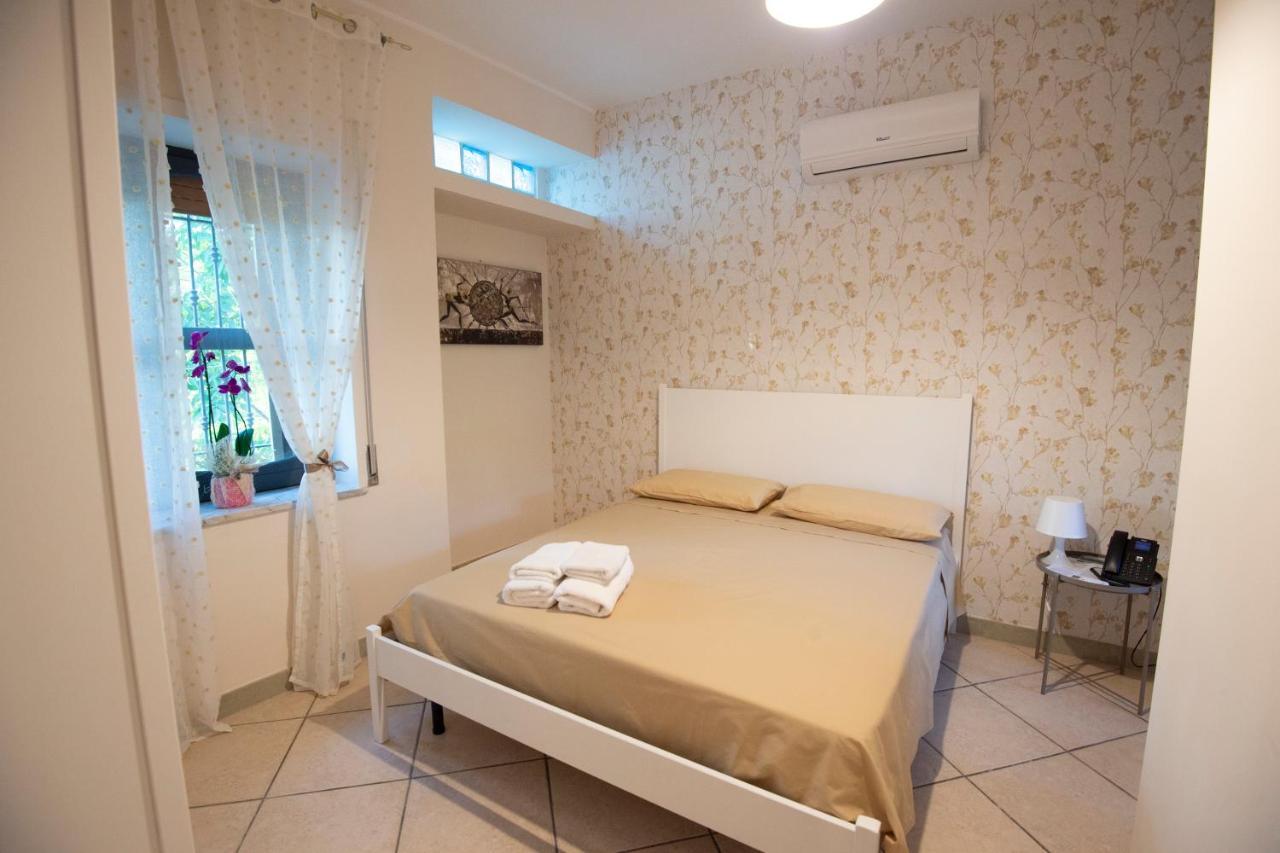 Donna Rosita Hotel San Felice a Cancello Exterior photo